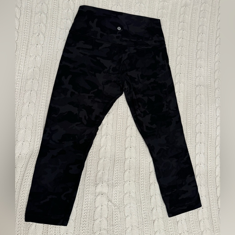 Lululemon align camo crop leggings - size 10